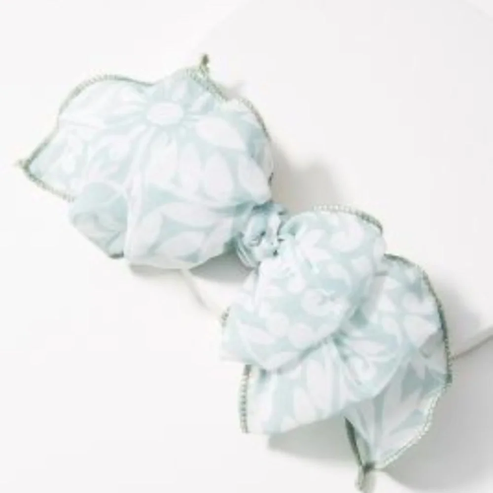 Anthropologie Lenora Floral Bow Barrette